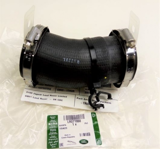 INTERCOOLER HORTUMU ÜST | LR071998